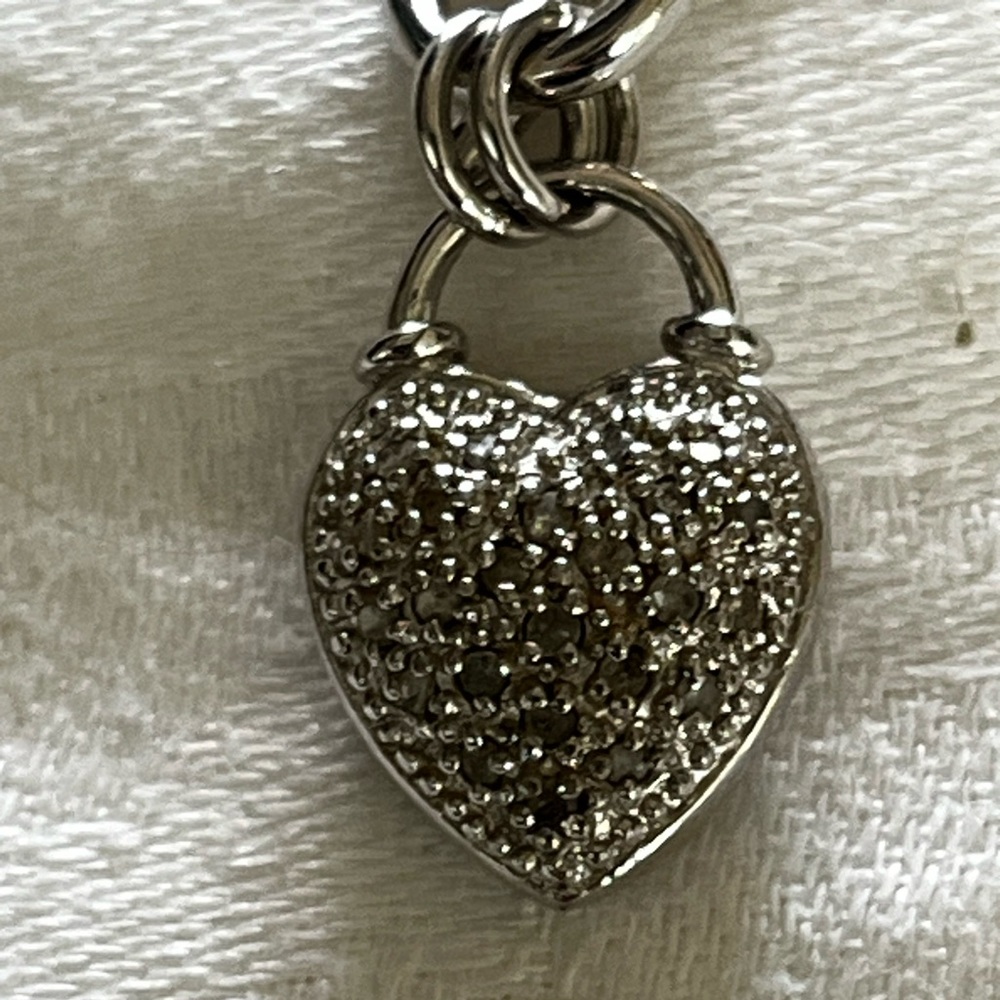 Heart Pendant Necklace - Picture 2 of 3